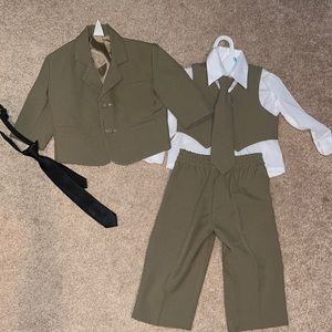 Baby 3 piece khaki suit
